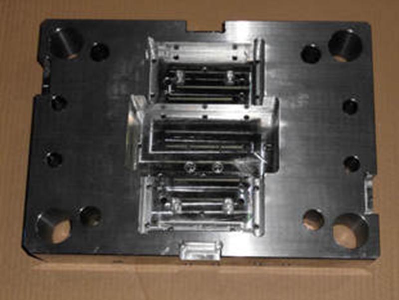 红古精密塑料模-06